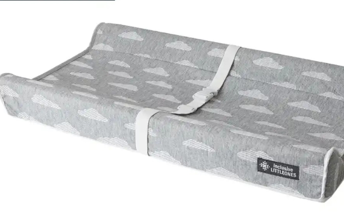 Read more about the article Baby diaper change paid