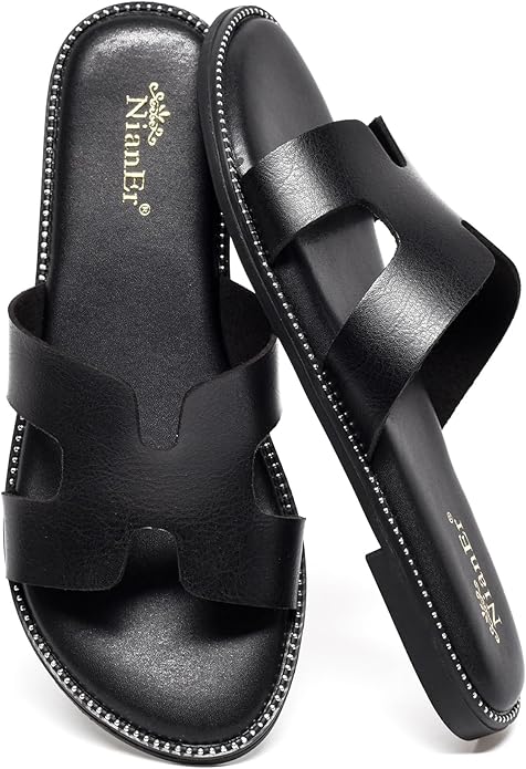 Read more about the article Sandals