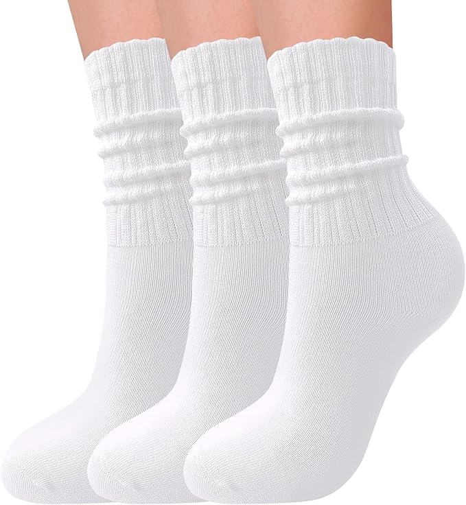 Read more about the article slouchy socks for women
