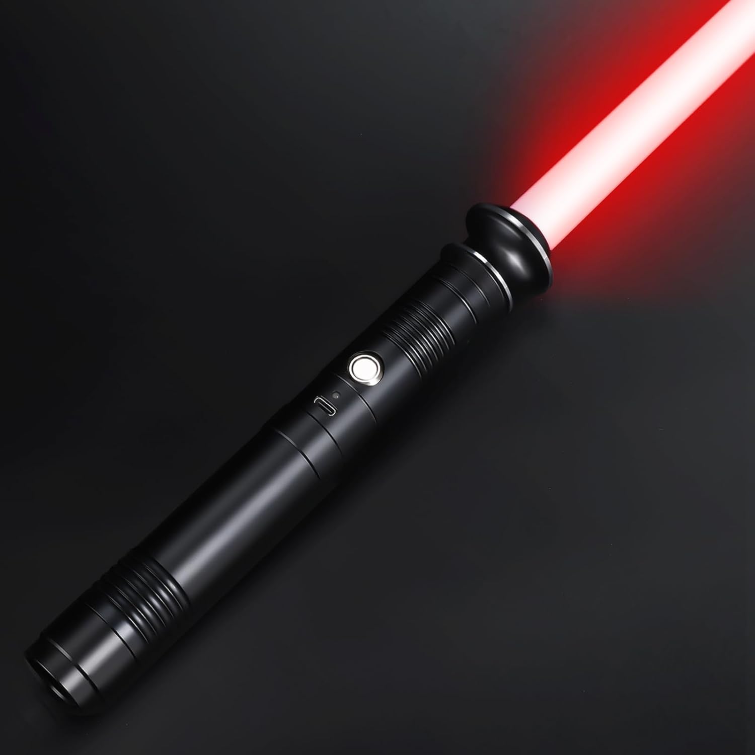 Read more about the article Lightsaber with Metal Hilt