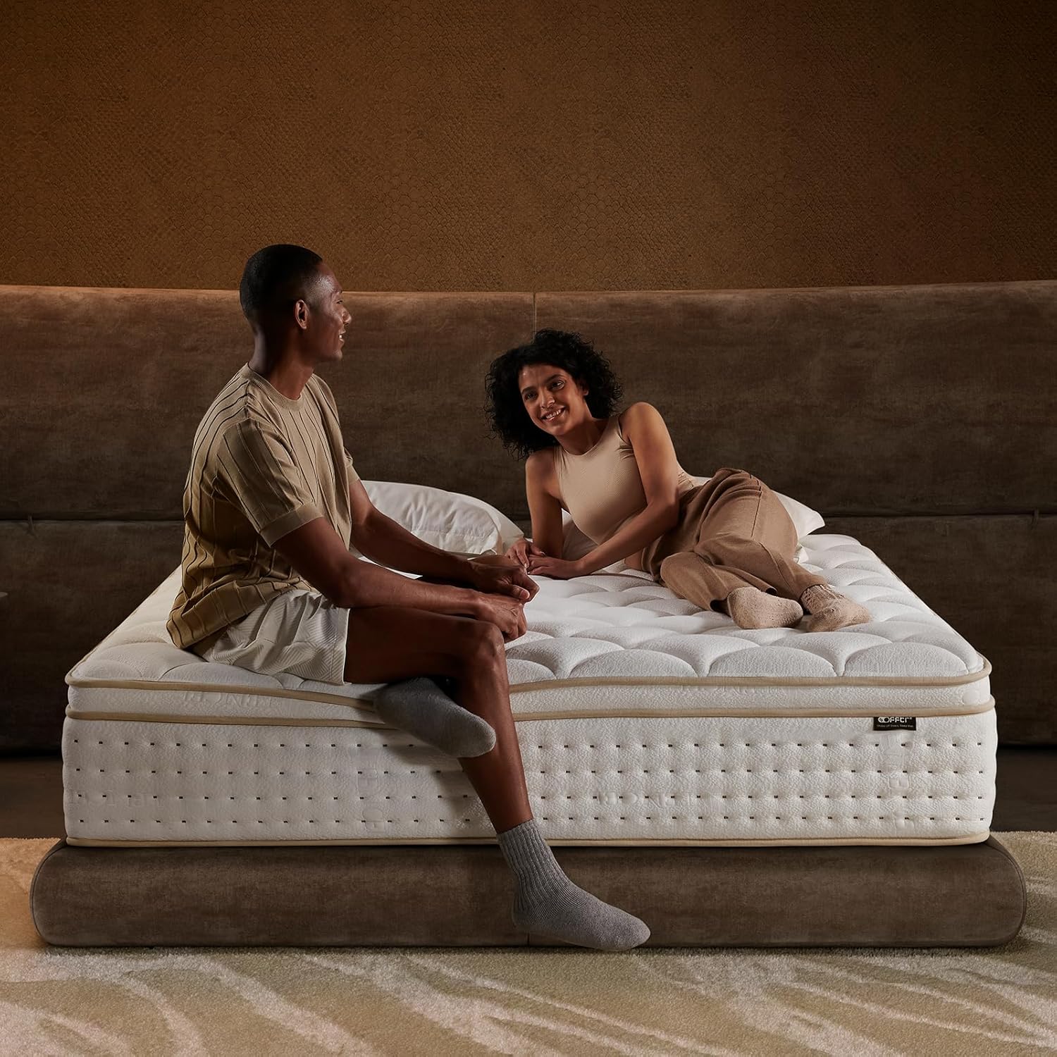 Read more about the article queen mattress 12 inch
