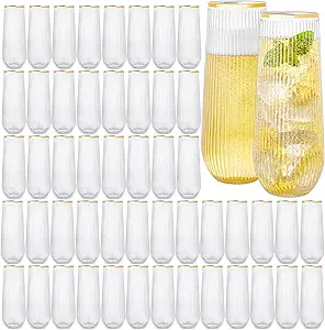 Read more about the article Plastic Champagne Flutes