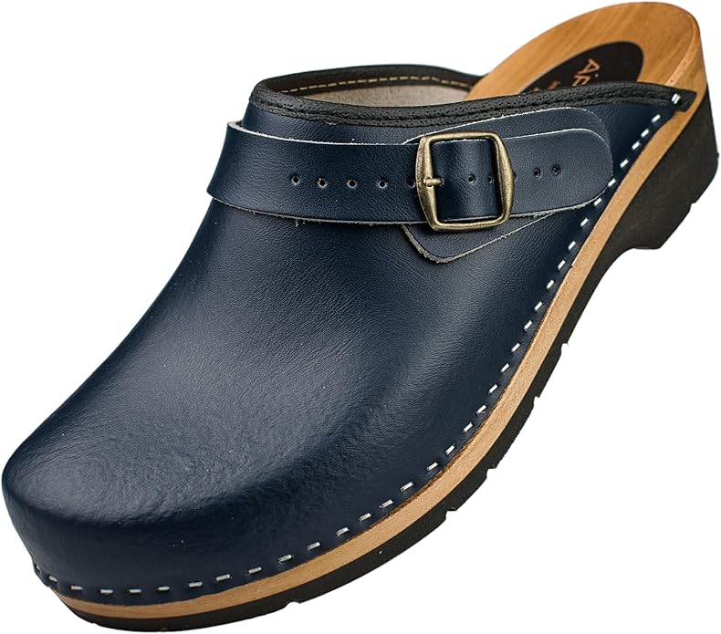 Read more about the article APREGGIO Men’s Wooden Clogs – Wooden Shoes Made of Leather –