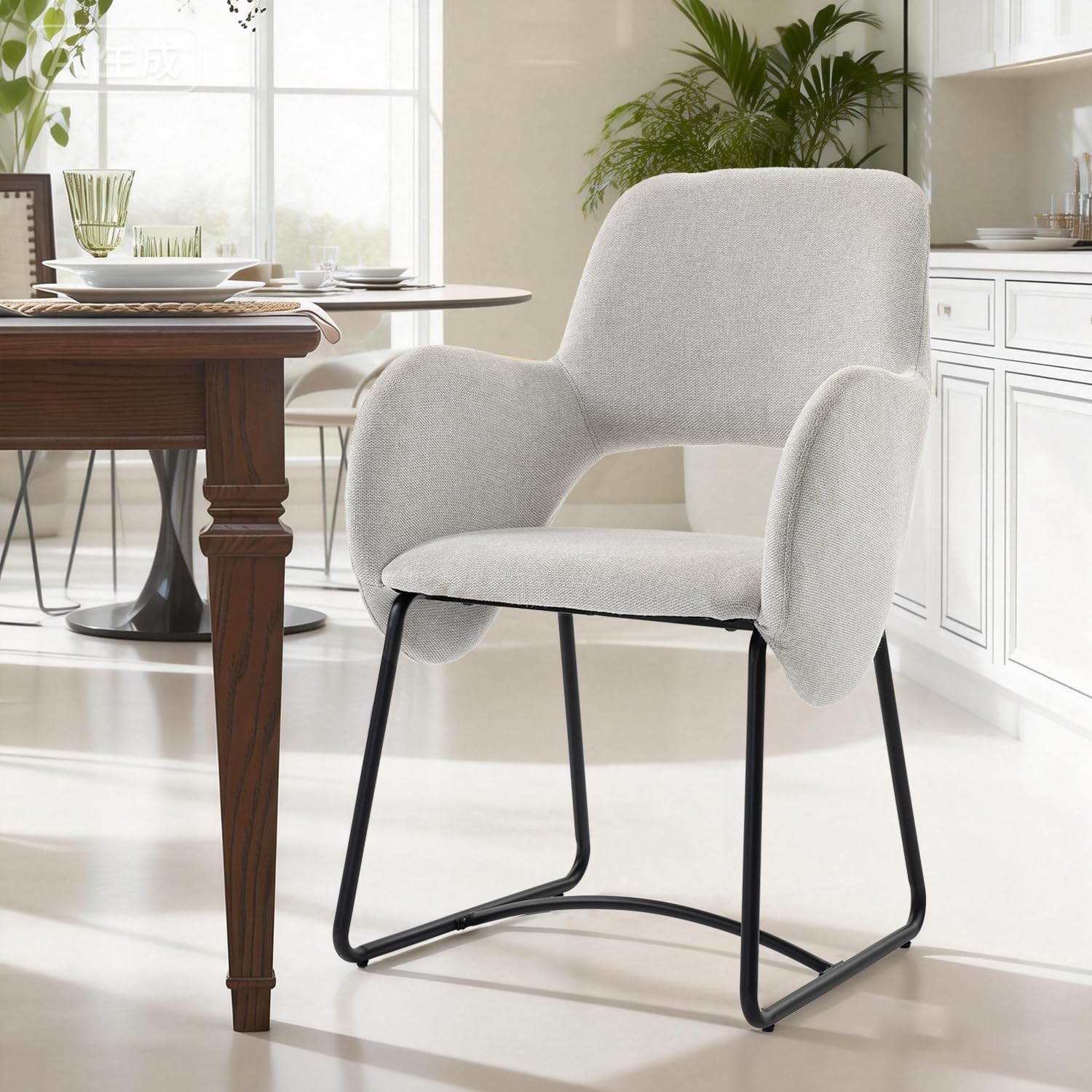 Read more about the article Brthory chenille dining chairs
